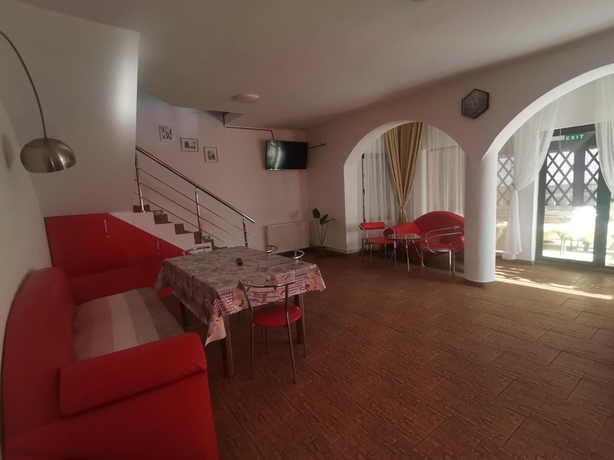 Hotel Casa Dixi Buşteni Zewnętrze zdjęcie