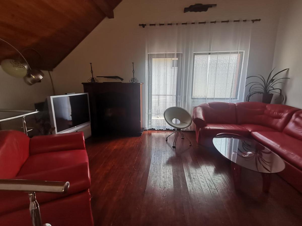 Hotel Casa Dixi Buşteni Zewnętrze zdjęcie